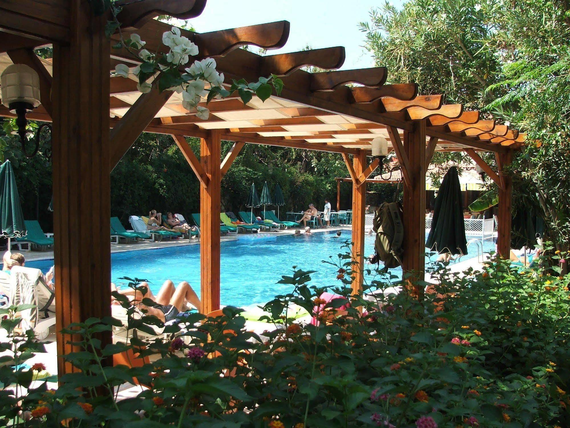 Perdikia Beach Олудениз Екстериор снимка